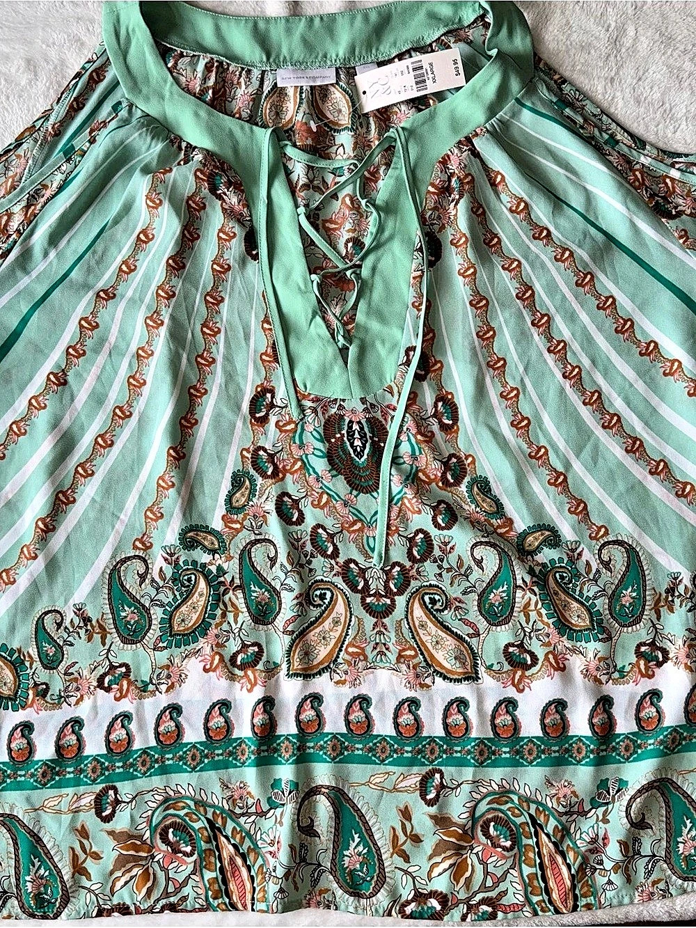 New York & Company Paisley Blouse Green & White Medium NWT